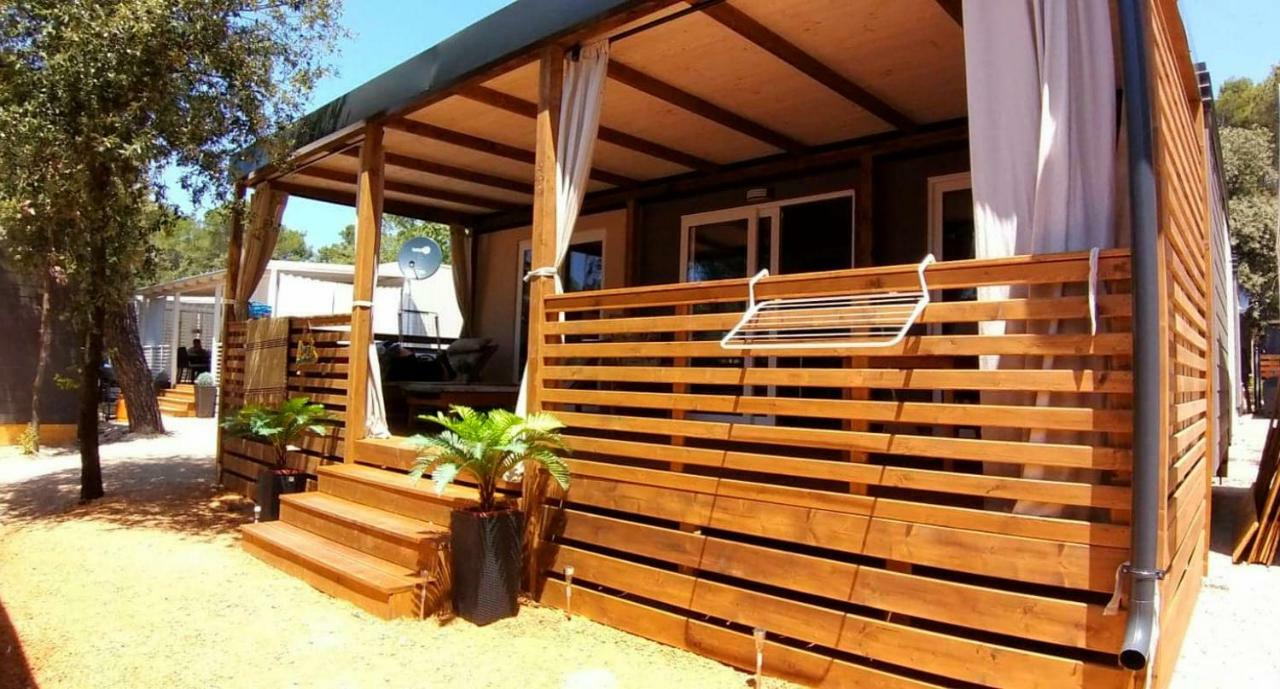 ביוגראד נה מורו Mobile Home Sweet Summer מראה חיצוני תמונה